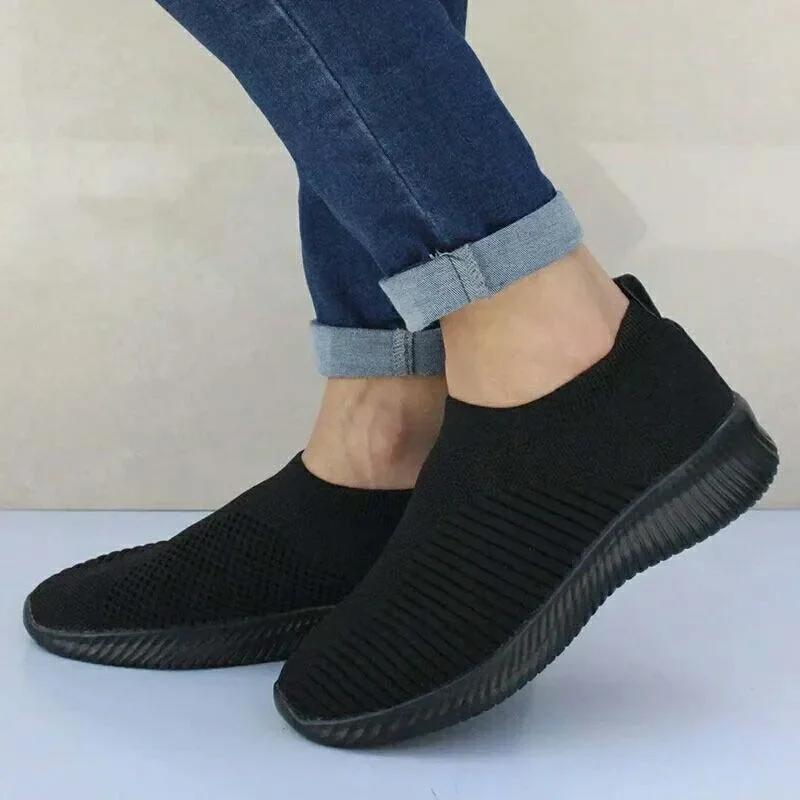 Fashion 2024 New Fashion Casual Shoes Women's Sneakers Walking Soft Women Sneakers Slip On Plus Size Ladies Vulcanize Shoes Shoes Women