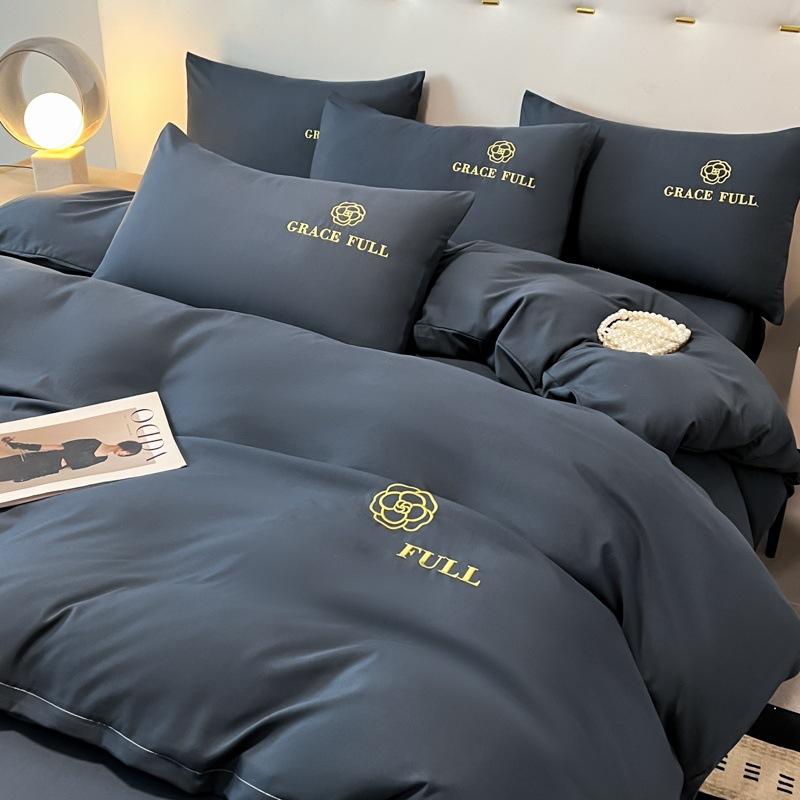 Light Luxury Polished Bedding Four-piece Set Thickened Solid Color Bed Sheet Quilt Cover Pillowcase