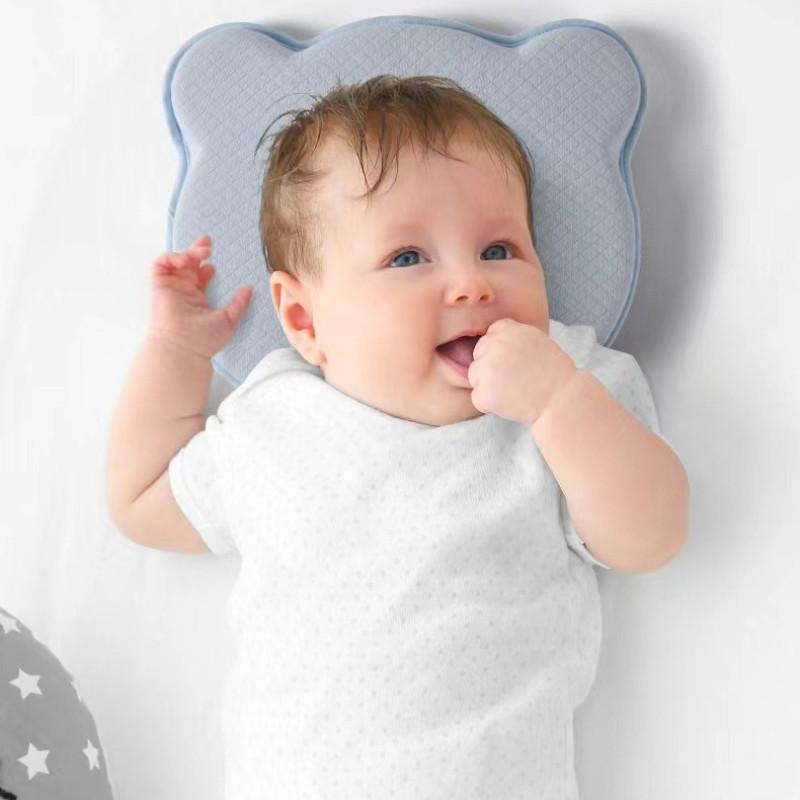 Baby Kopfformkissen Memory-Schaum Anti-Überrollen Säuglingskissen zur Vorbeugung & Korrektur des Flachkopfsyndroms Kleinkind Orthopäisches Positionierungskissen