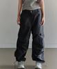 Peulleoti Label Point Nylon Parachute Pants (Charcoal)