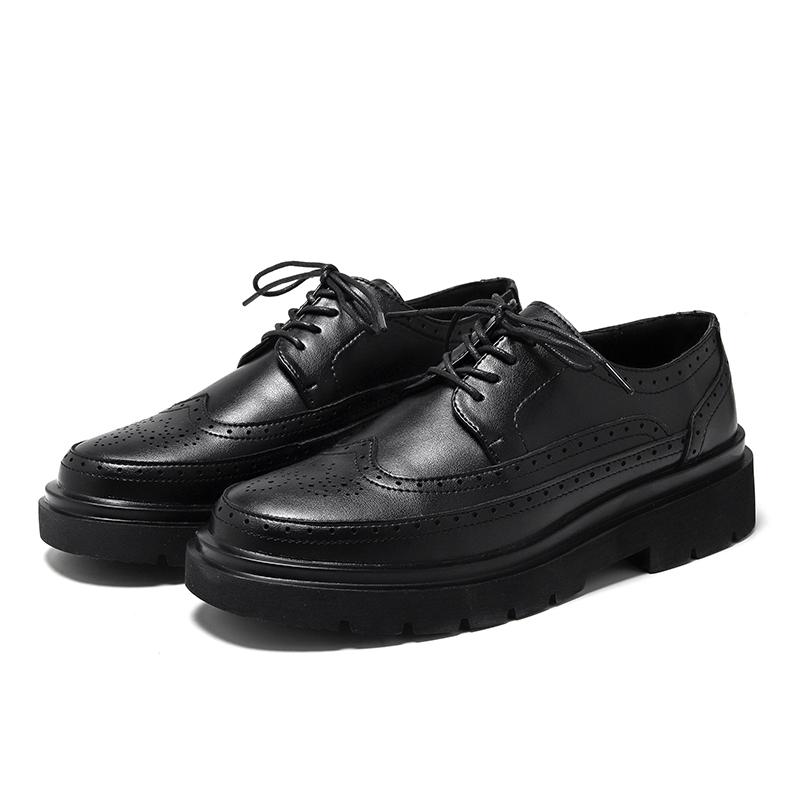 Fashion2024 British Style Men's Trend Luxury Brogues Shoes Men Wedding Leather Dress Shoes Black With Black Flats Formal Shoes Men