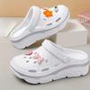 Damen-Clogs mit dicker Sohle zur Größensteigerung mit DIY-Blumen-Schleifen-Accessoires, Rutschfeste verschleißfeste leichte Gartenschuhe, Damenschuhe