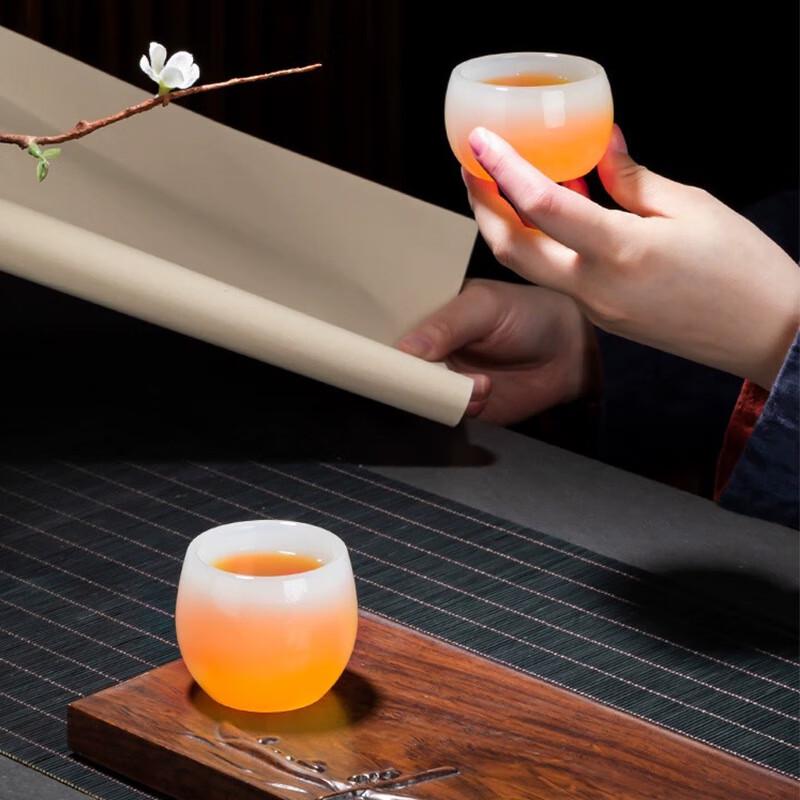 Zhinianhua New Chinese White Glazed Glass Tea Cups (5-Pack)