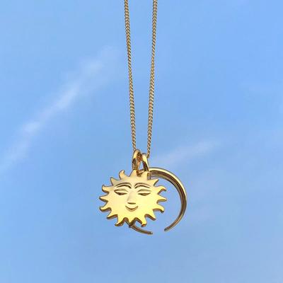 Collier Vent Lune pour Femme Collier Chaîne Clavicule Pendentif Soleil pour Femme Robe de Cou Mode Rétro Fille