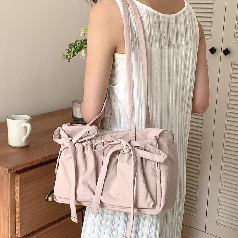 Large Capacity Women's Casual Shoulder Bag with Bow Cute Tote Bag for College Students School Class Daily Commute Shopping Lightweight Handbag