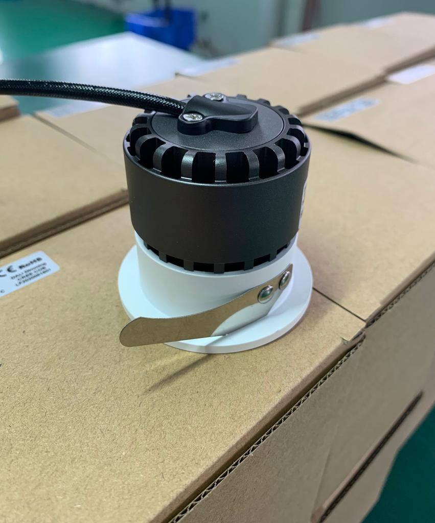 8W/10W High CRI 98 LED Downlight with Cutout 50mm Aluminum Alloy Dimmable Multi-Color Temperature (2700K-5700K)