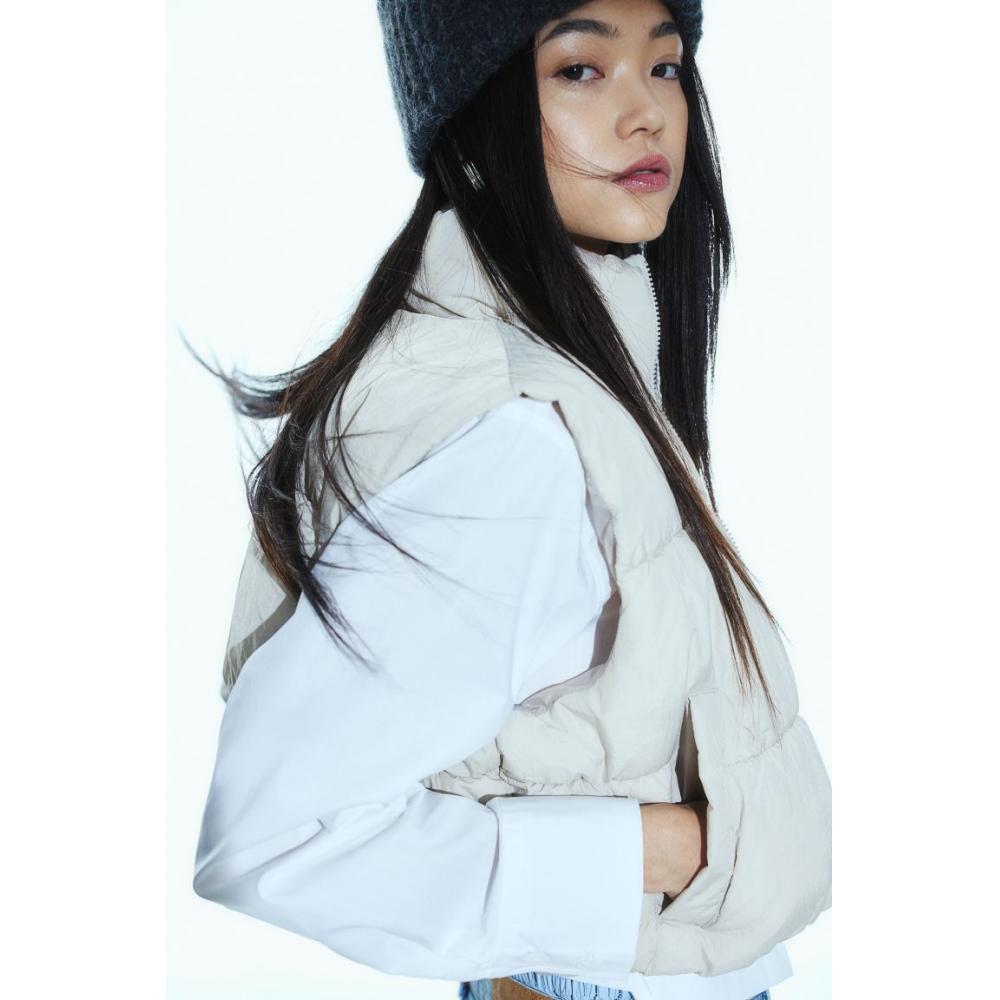 

Жилет HM Puff Светло-серый