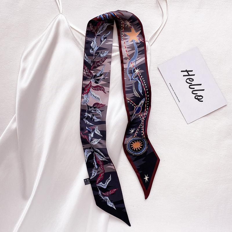 

Корейская версия небольшого шелкового шарфа для женщин на осень и зиму. Тонкие узкие полоски, новый острый угол, двусторонний принтованный растяжимый декоративный шарф 5*95cm