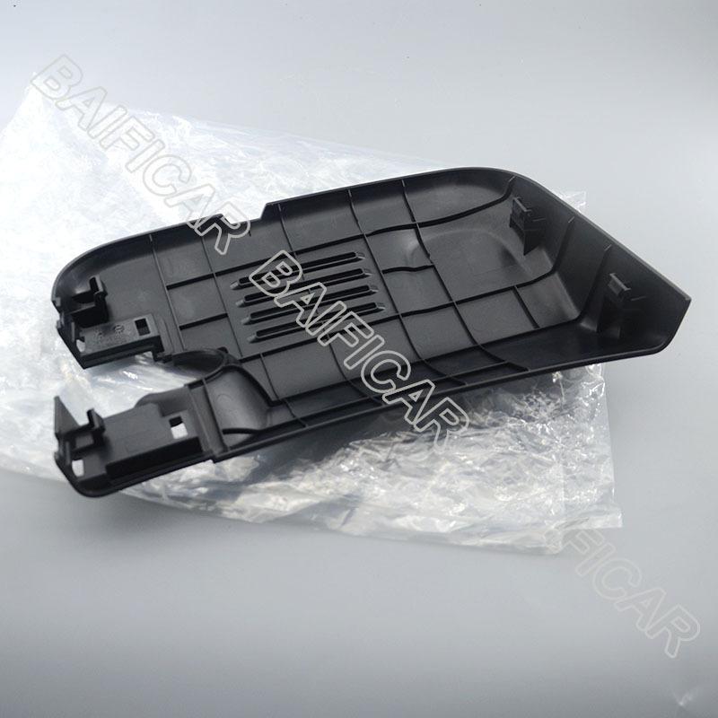 Brand New FWD COLLISION MITIGATION SENSOR COVER 7630A232 For Mitsubishi Outlander