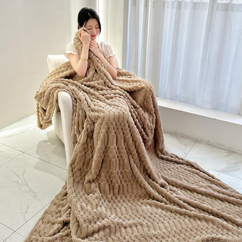 Four Seasons Thick Warm Fleece Blanket Lightweight Luxury Solid Color Multifunctional Rabbit Fleece Blanket Bedroom Room Blanke