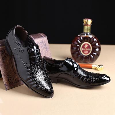 Nuove scarpe da uomo in pelle con motivo coccodrillo, scarpe da lavoro formali da uomo, scarpe da uomo, scarpe da uomo casual, scarpe singole da uomo, all-match
