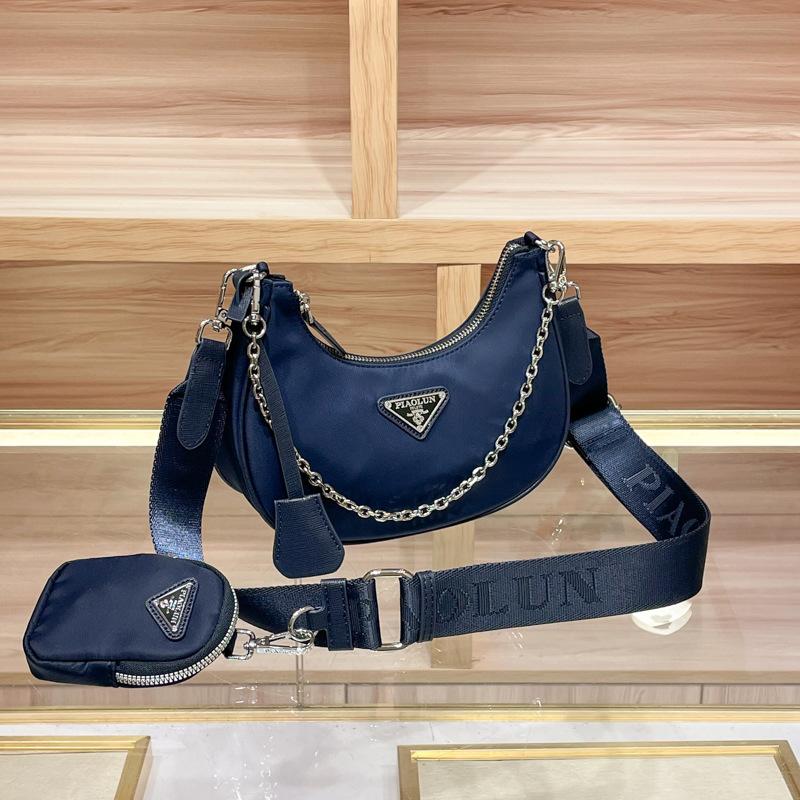 VIA ROMA Ketting Tas - Schoudertas met High-end Stijl - Handtas of Crossbody Tas - Waterbestendig blauw