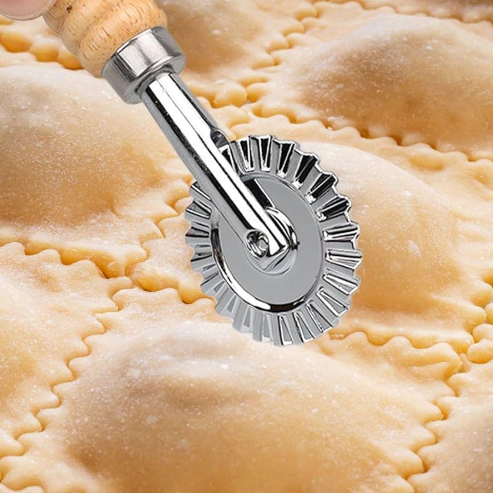 Handheld Pizza Lace Rolling Wheel Zinc Zinc Zinc Alloy Pasta Mold Pie Embossed Edge Cutter  Dumpling