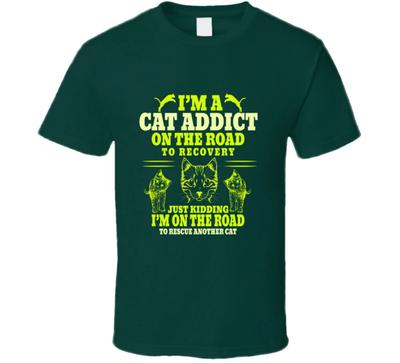 Ich bin ein Auto-Süchtiger Auf dem Weg zur Genesung Lustiges Rettungskatzen-Geschenk T-Shirt