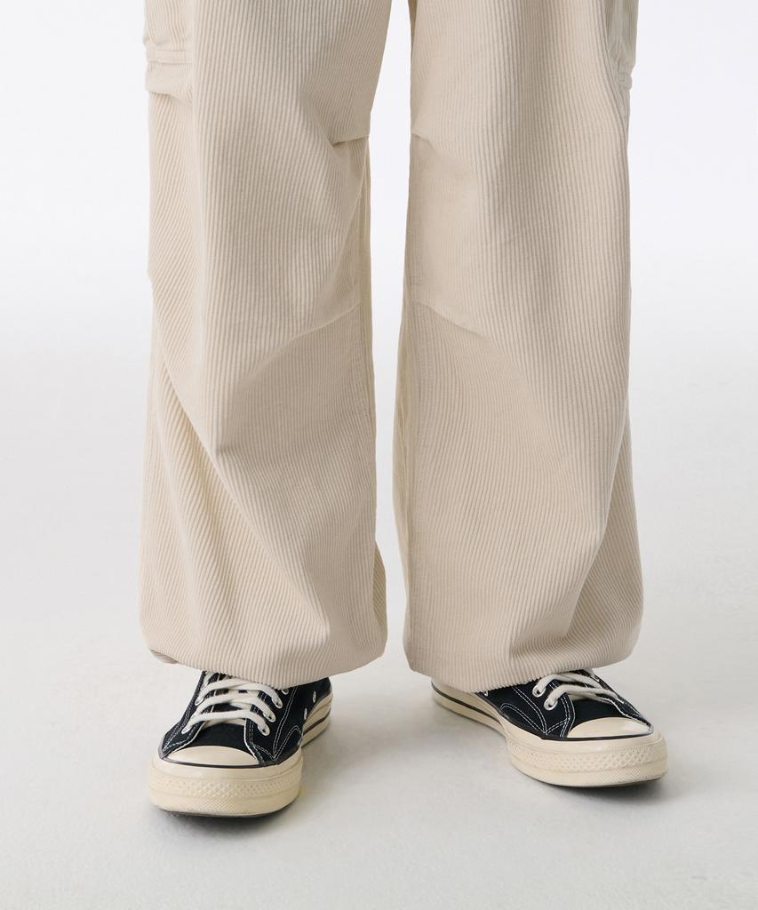 MUSINSA STANDARD Corduroy Parachute Cargo Pants [Cream]