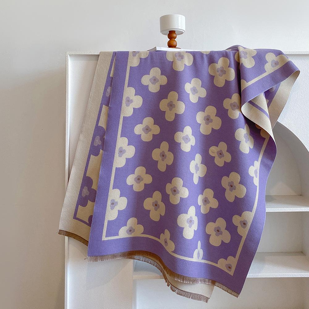 Elegant Jacquard Scarf for Women - Soft Imitation Fleece, Warm Fringe Shawl , Lightweight Autumn Winter Blanket Wrap for Casual Outings