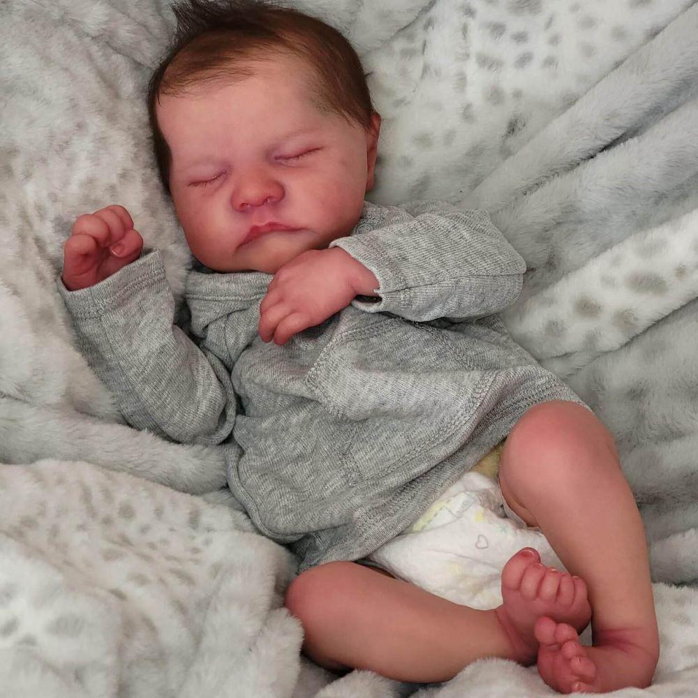 45CM Reborn Baby Doll - Realistic Vinyl Soft Toy Gift