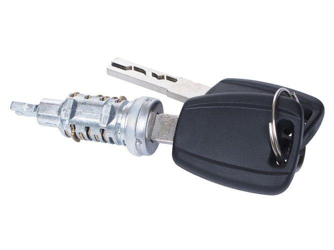 Iveco Daily 2006- Front Lock Insert L=R, Rear