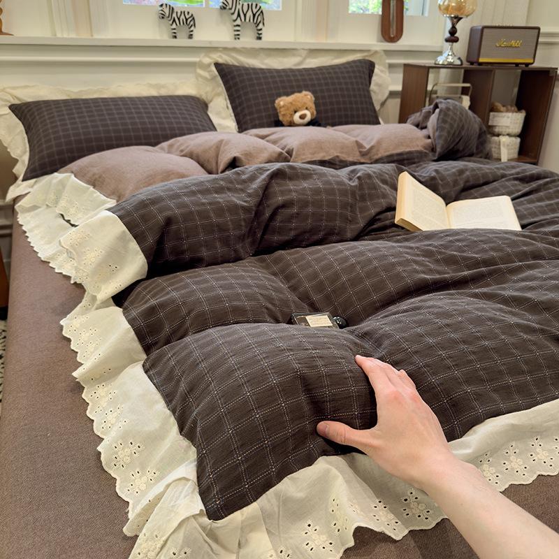 

Французький Пасторальний Бавовняний Жаккардовий Набір Постільної Білизни з Вирізним Мереживом, Фарбований Пряжею - М який, Приємний для Шкіри, Включає Простирадло на Гумці 1.5*2m Flat Sheet Set (Duvet Cover 200*230cm)