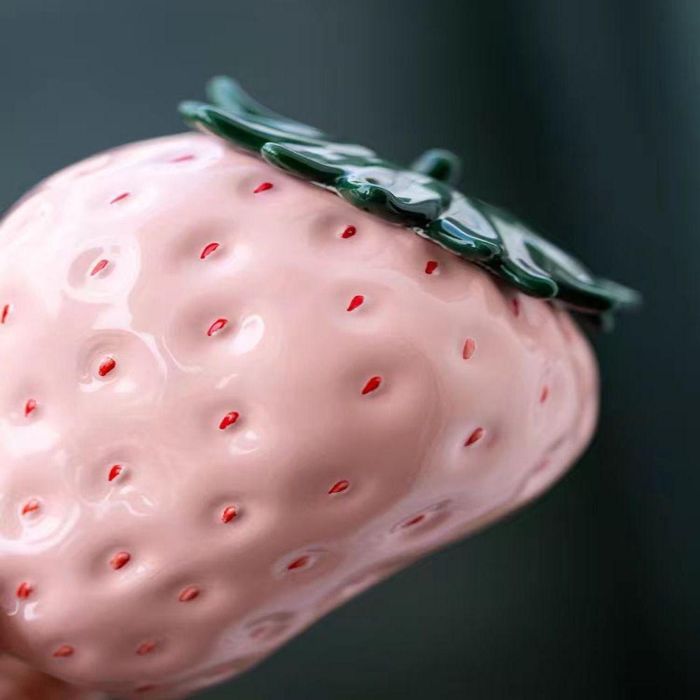 Strawberry Shaped Ceramic Tea Caddies Creative Coffee Container Tea Jar  home Ornaments