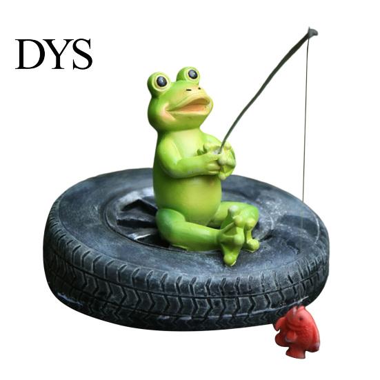 Garden Animal Statues for Water Features Floating Frog Pond Ornament, Realistic Resin Statue, UV Protected Statue Patio Decor Weather Resistant