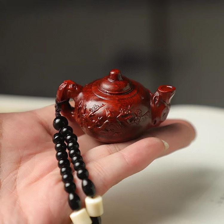 Sandalwood Pixiu Handheld Carved Pendant Ornament - Douyin Craft Gift