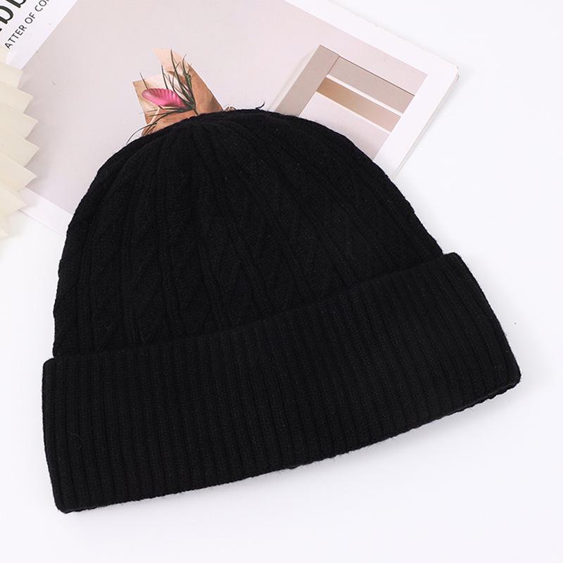 Wool hat women's winter new pullover hat warm windproof wool hat men's outdoor cold-proof knitted hat ear protection hat