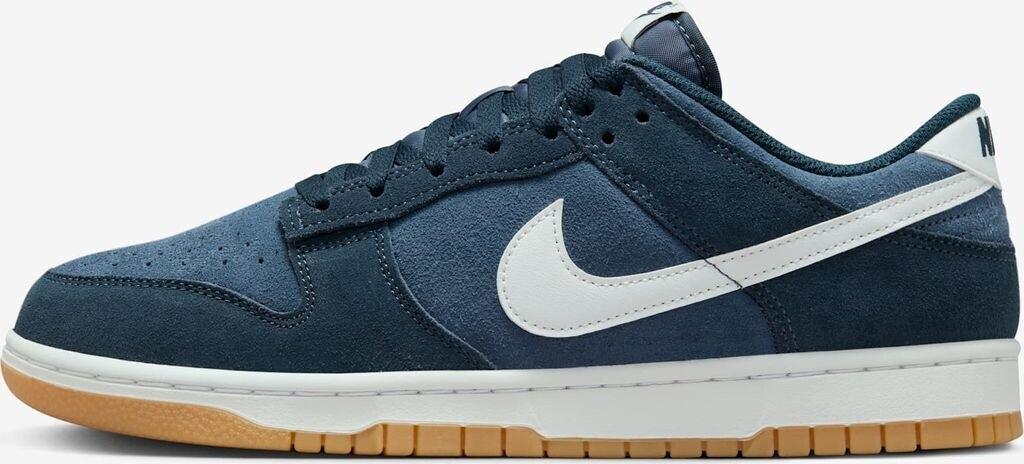 Nike Dunk Low Retro SE Sneakers