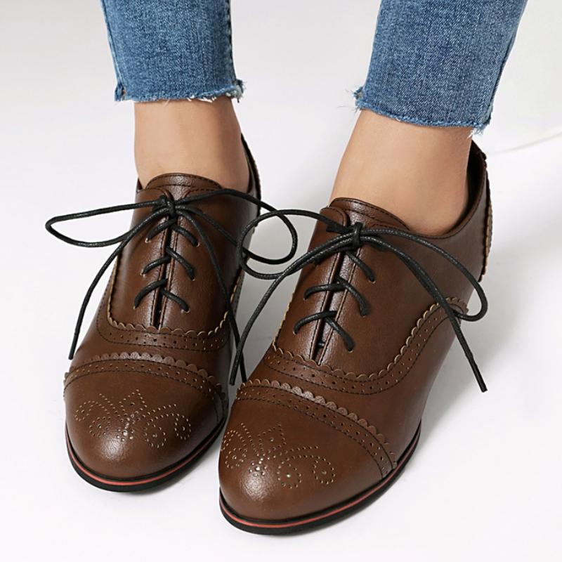 Ležérní mokasíny pro ženy Módní vintage nízký podpatek Červené černé šněrovací lodičky Obuv Kancelářské boty Dámské Velká velikost 45 48