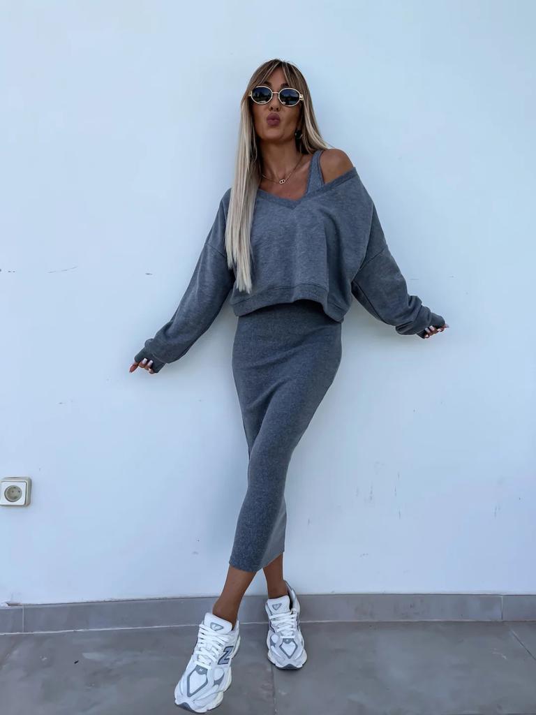 Women's Two-piece Vest Dress V-neck Sweater Sweater Long Skirt Suit
