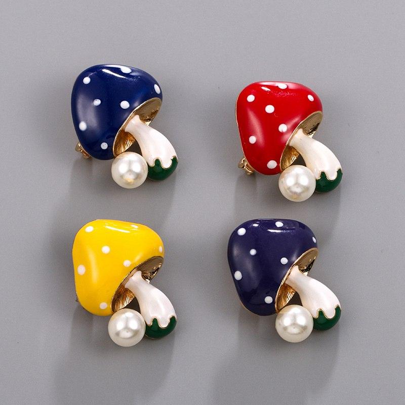 Cartoon Cute Badge Lapel Pin Jewelry Gift Mushroom Enamel Pins Plant Brooches Brooch Custom Funny