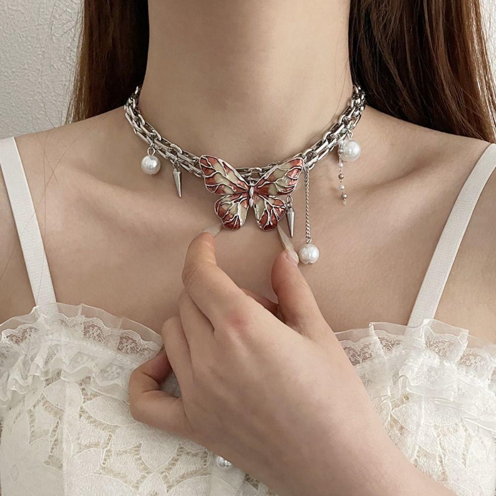 

Retro Vintage Zircon Necklace Exaggerated Women s Choker Adjustable Butterfly Necklace Daily butterfly