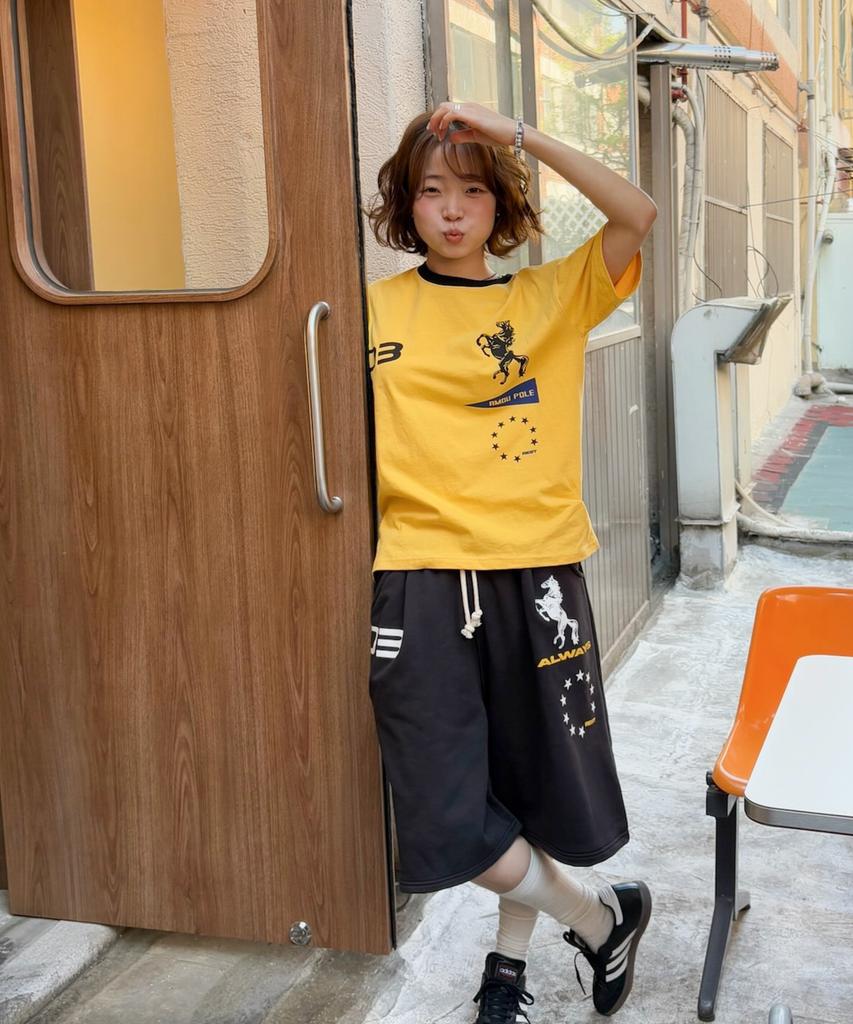 AMOU Sporty Horse Half T-Shirts Yellow