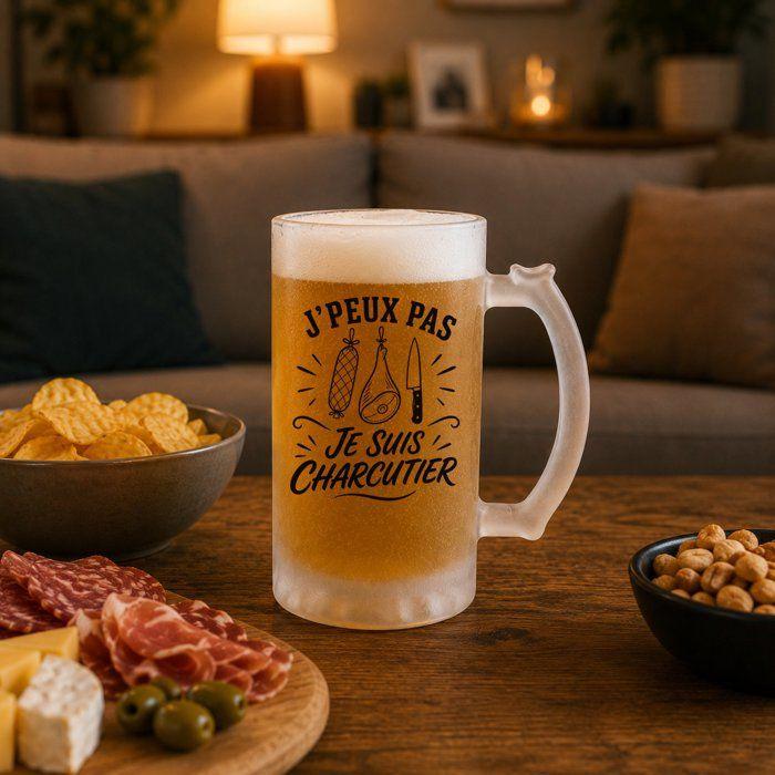 Chope à bière - PLANETEE - J'peux pas - Charcutier - Verre trempé givré 470 ml - Anse recto verso - Imprimé Bretagne