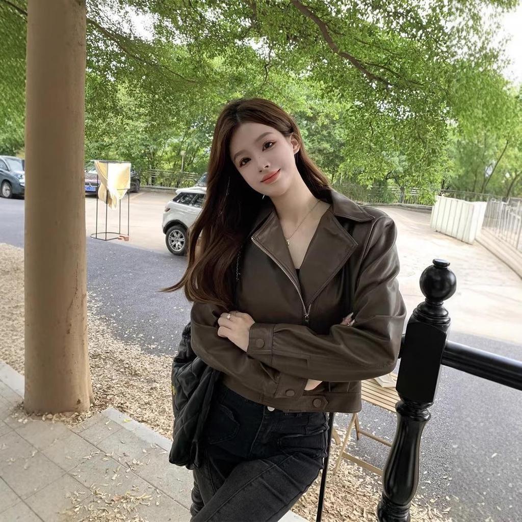 Women's Slimming PU Leather Jacket - Spring/Autumn, Lapel, Petite and Versatile Fashion