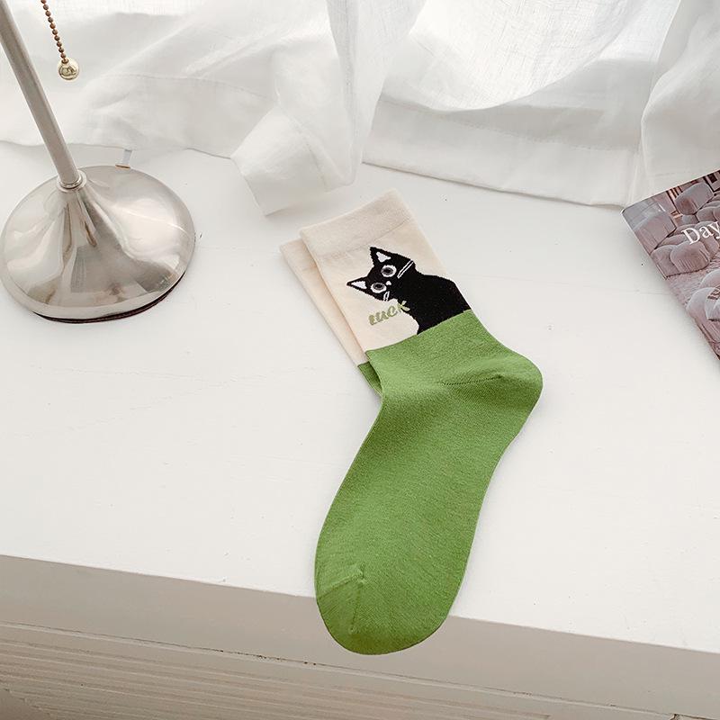 Cartoon Kitten Mid-Calf Socks: Women's Cute Cotton Colorblock Slouch Socks