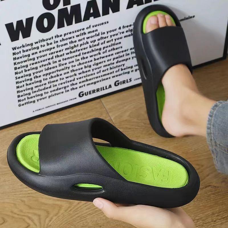 

Slippers men s thick bottom trend summer fashion versatile casual comfortable non-slip home new men s drag 44-45 [Suitable for 43-44 feet]