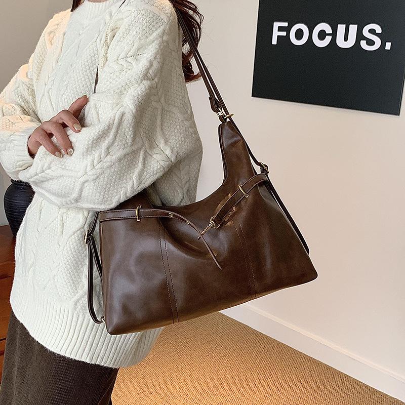 

Maillard large-capacity bag women s bag 2025 new autumn casual versatile backpack women s commuter tote bag 36*11*29 коричневый