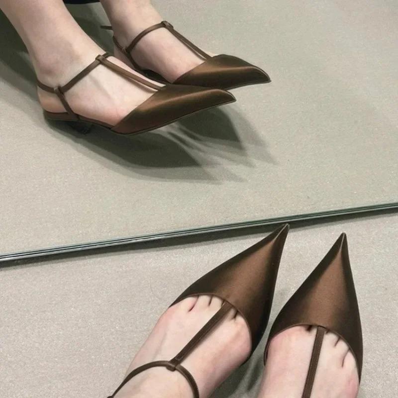 Women's Sandals 2025 New Pointed Triangle Coarse Heel Simple Sandals Comfortable Low Heel Sexy Sandals Large High Heels