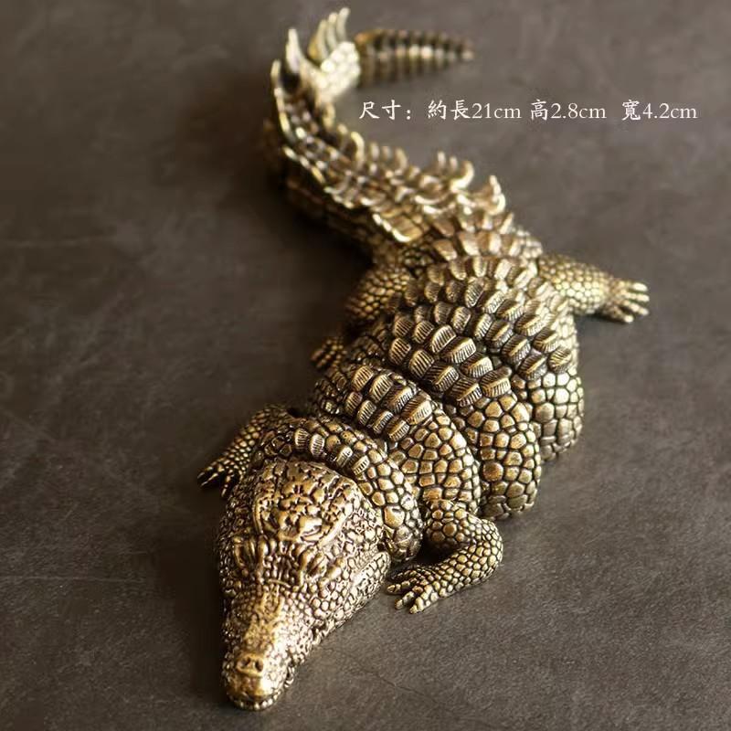 Metal Handicraft Artificial Animal Sculpture Brass Crocodile Golden Crocodile Articular Mobility Home Decoration Accessories