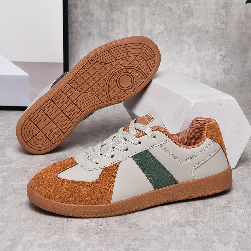 Outdoor Walking Shoes PU Leather Retro Trainers Men Women Elastic Flats Light Running Jogging Sports Shoes Traveling Shoes