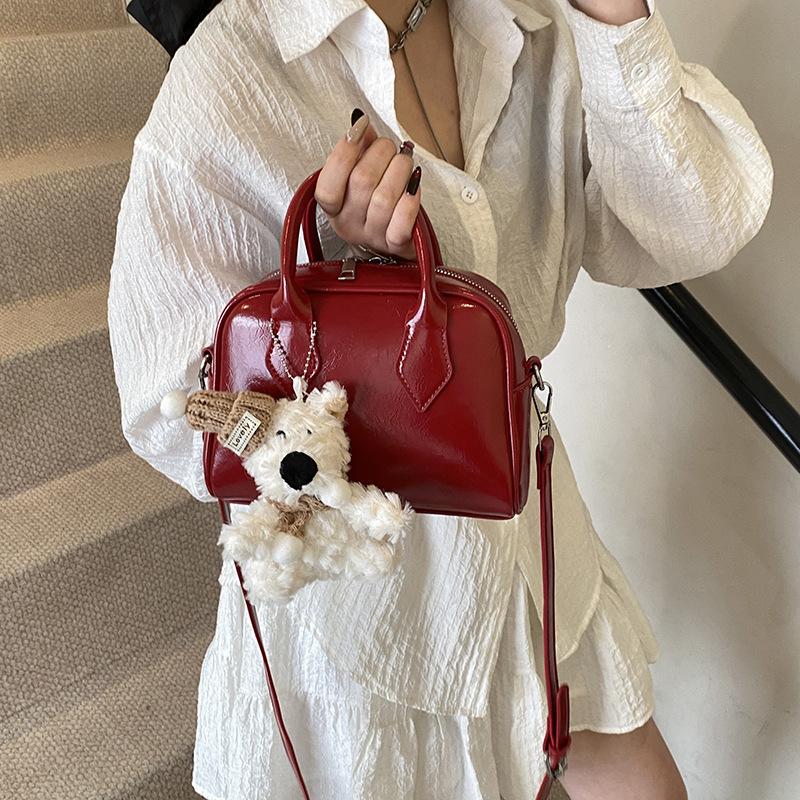 Fashion Handbag Women's New Casual Versatile Messenger Bag Commuter Bag