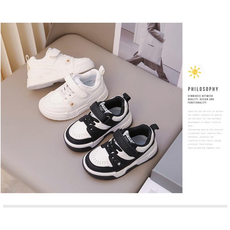 Children's board shoes soft sole light non-slip small middle-aged children's leather surface versatile sports and leisure shoes cross-border supply