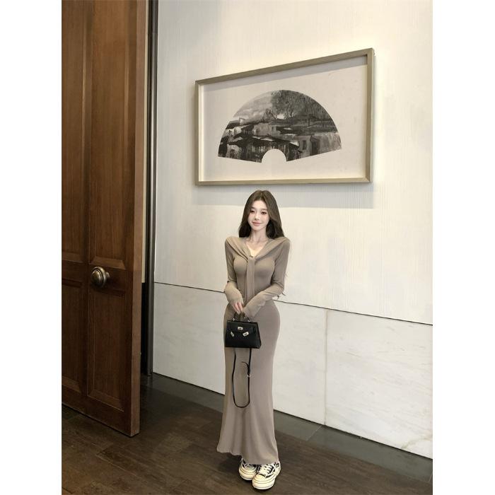 

Pure desire gentle temperament splicing lace-up long-sleeved knitted dress women s early autumn new waist and thin long dress women s clothing S