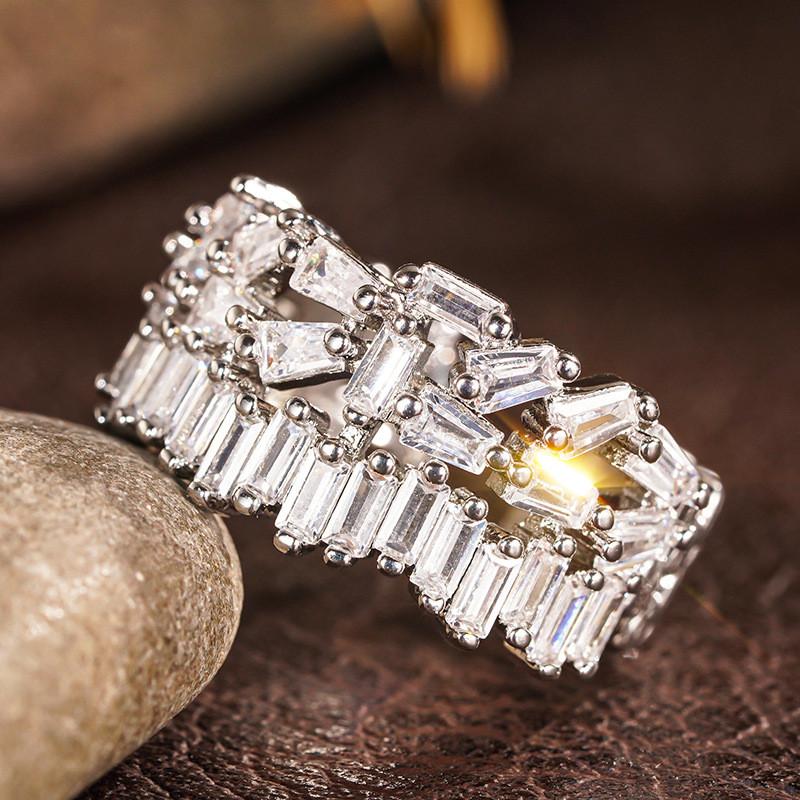 925 Sterling Silver Cubic Zirconia Wedding Party Ring for Women Personality Irregularity Design Trendy Jewelry