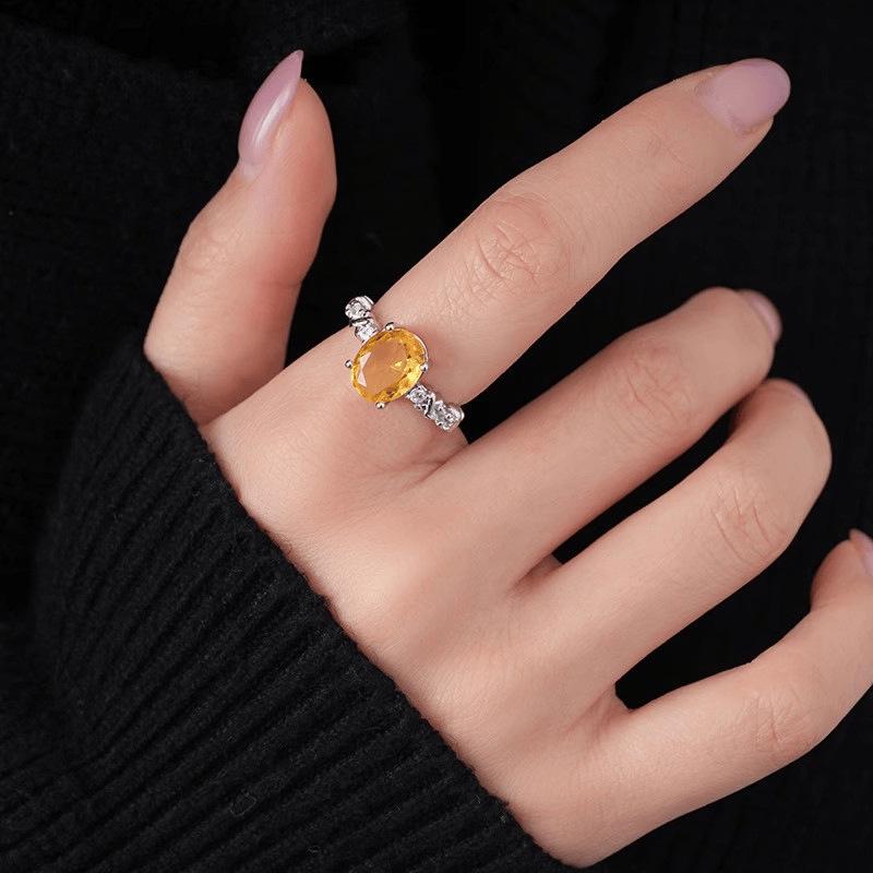 Oval Yellow Zircon Retro Open Ring for Women – Exquisite High-End Jewelry