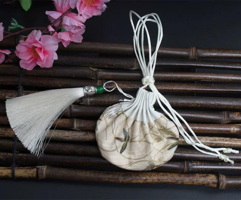 Chinese Valentine's Day Sachet, Ancient-Style Embroidered Pouch, Gift for Girlfriend, Handmade Tassel Sachet, Hanfu Portable Fragrance Bag