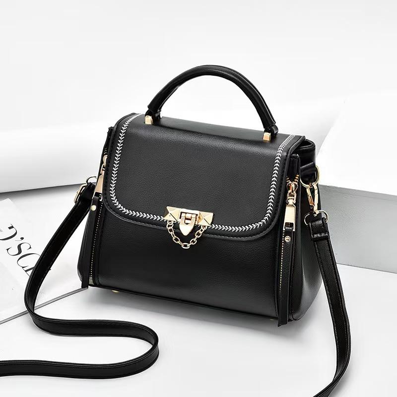 Small bag summer versatile fairy texture shoulder messenger women bag new Internet celebrity foreign bag