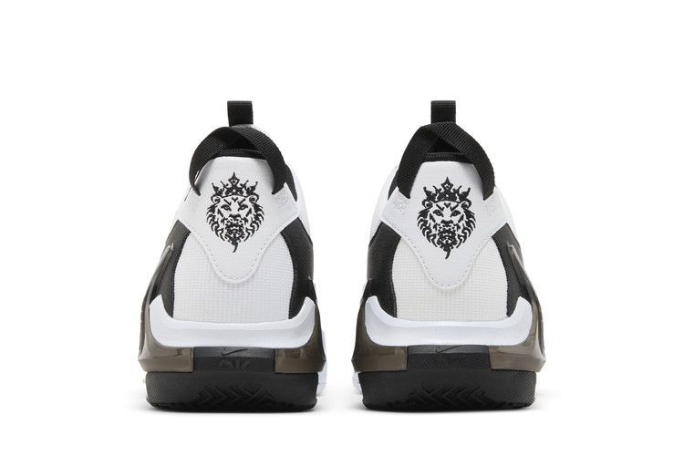 Nike LeBron Witness 7 GS 'White Black'