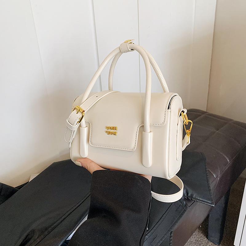 Handbag Handbag Women's Autumn 2025 Premium Sense Popular Fashion Textured One Shoulder Crossbody Small Square Bag